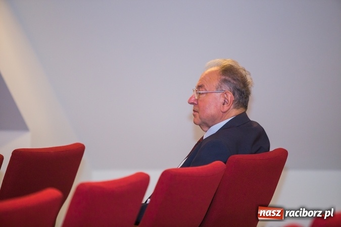 Zdjęcie w galerii na portalu naszraciborz.pl: Powiatowe obchody Dnia Edukacji Narodowej na Zamku Piastowskim wiadomości z regionu