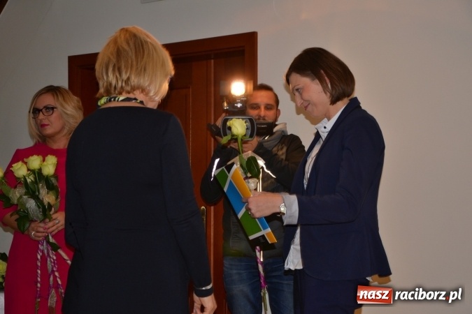 Zdjęcie w galerii na portalu naszraciborz.pl: Powiatowe obchody Dnia Edukacji Narodowej na Zamku Piastowskim wiadomości z regionu