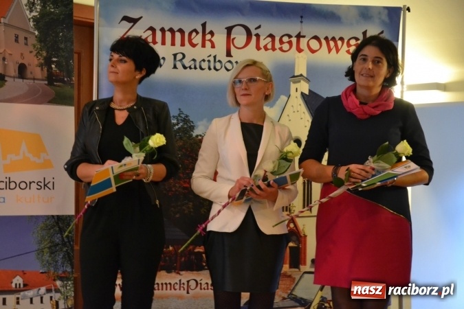 Zdjęcie w galerii na portalu naszraciborz.pl: Powiatowe obchody Dnia Edukacji Narodowej na Zamku Piastowskim wiadomości z regionu