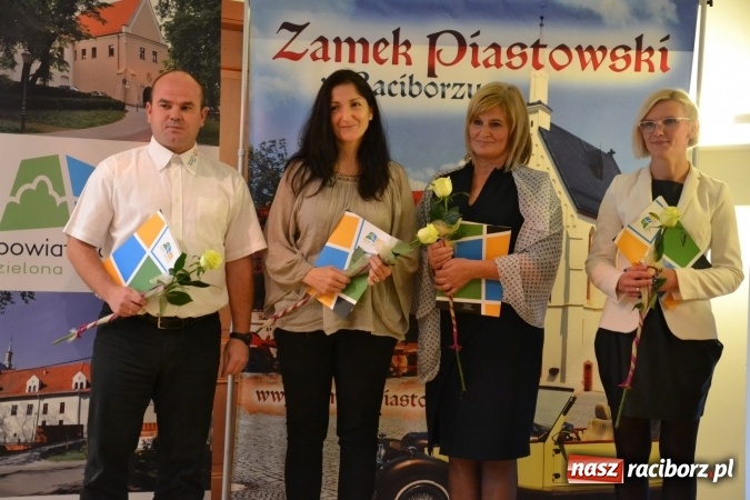 Zdjęcie w galerii na portalu naszraciborz.pl: Powiatowe obchody Dnia Edukacji Narodowej na Zamku Piastowskim wiadomości z regionu