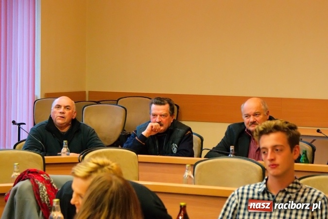 Zdjęcie w galerii na portalu naszraciborz.pl: Nie zamykajmy się w kleszczach strachu, otwórzmy się na świat. Marszałek senior Kornel Morawiecki na jubileuszu Dobra Ojczyzny wiadomości z regionu