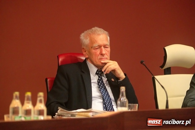 Zdjęcie w galerii na portalu naszraciborz.pl: Nie zamykajmy się w kleszczach strachu, otwórzmy się na świat. Marszałek senior Kornel Morawiecki na jubileuszu Dobra Ojczyzny wiadomości z regionu