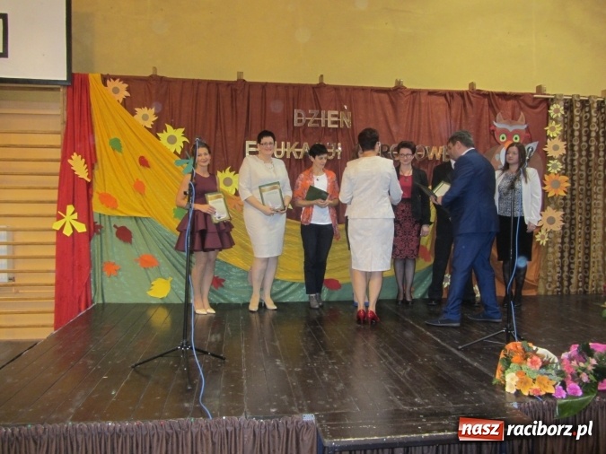 Zdjęcie w galerii na portalu naszraciborz.pl: Święto Edukacji Narodowej w Krzanowicach wiadomości z regionu