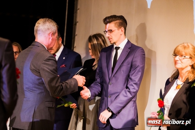 Zdjęcie w galerii na portalu naszraciborz.pl: Centrum Kształcenia Zawodowego i Ustawicznego nr 1 obchodzi jubileusz wiadomości z regionu