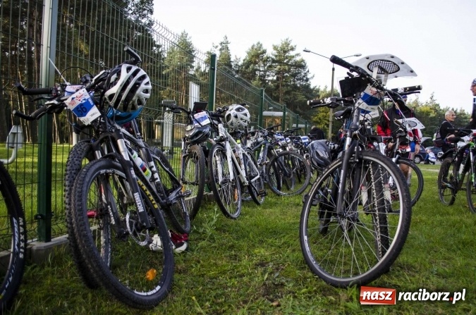 Zdjęcie w galerii na portalu naszraciborz.pl: W Kuźni Raciborskiej ruszył Silesia Race 2016  wiadomości z regionu