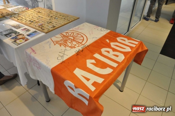 Zdjęcie w galerii na portalu naszraciborz.pl: Olimpijski akcent podczas Polskiej Ligi Pływackiej  wiadomości z regionu