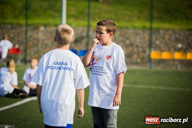 Zdjęcie w galerii na portalu naszraciborz.pl: III Gminny Bieg Profilaktyczny w Krzanowicach wiadomości z regionu