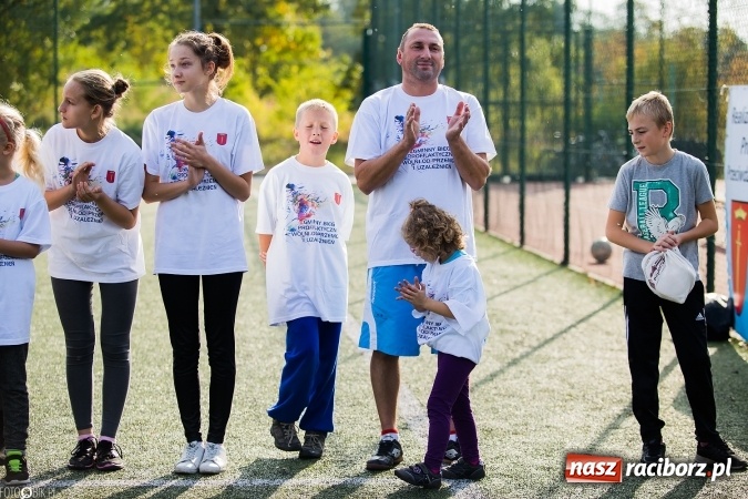Zdjęcie w galerii na portalu naszraciborz.pl: III Gminny Bieg Profilaktyczny w Krzanowicach wiadomości z regionu