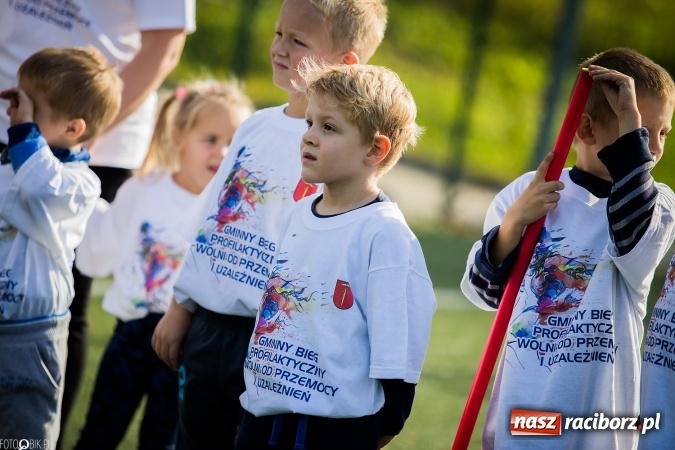 Zdjęcie w galerii na portalu naszraciborz.pl: III Gminny Bieg Profilaktyczny w Krzanowicach wiadomości z regionu