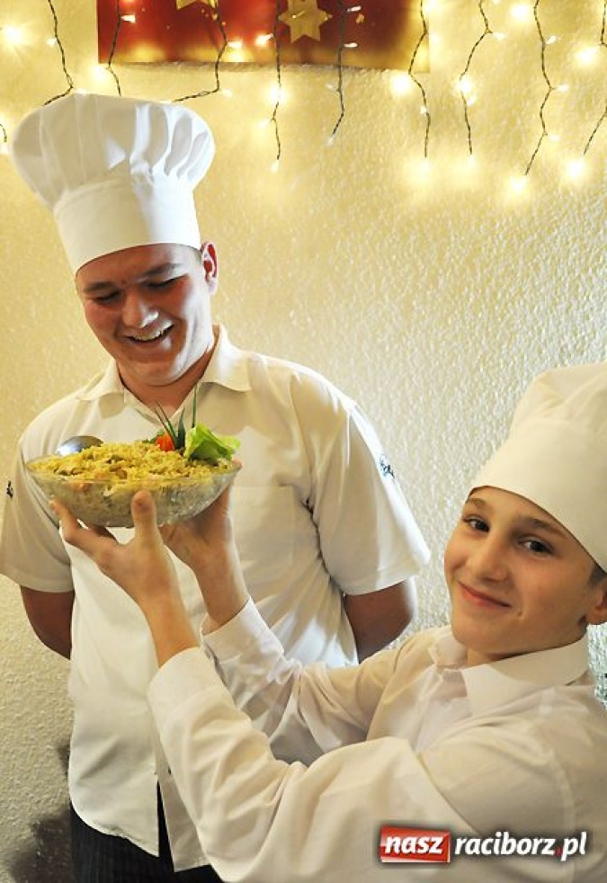 Zdjęcie w galerii na portalu naszraciborz.pl: Wielki festiwal SMAKOŁYKÓW wiadomości z regionu