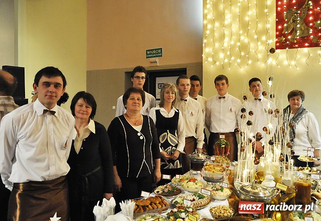 Zdjęcie w galerii na portalu naszraciborz.pl: Wielki festiwal SMAKOŁYKÓW wiadomości z regionu