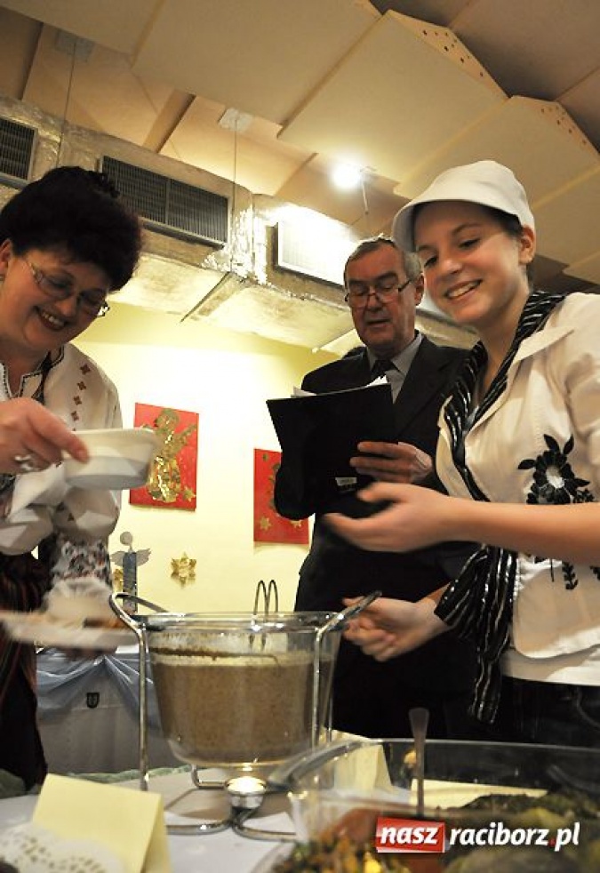 Zdjęcie w galerii na portalu naszraciborz.pl: Wielki festiwal SMAKOŁYKÓW wiadomości z regionu