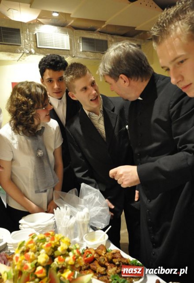 Zdjęcie w galerii na portalu naszraciborz.pl: Wielki festiwal SMAKOŁYKÓW wiadomości z regionu