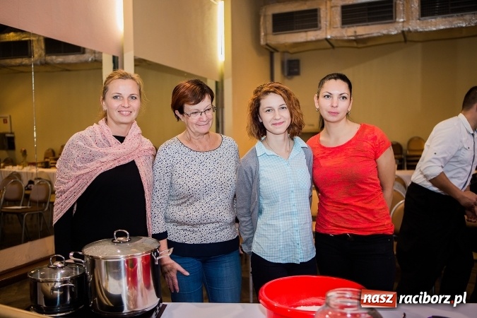 Zdjęcie w galerii na portalu naszraciborz.pl: Druga edycja warsztat&oacute;w kulinarnych w DK Krzanowice wiadomości z regionu