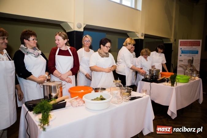 Zdjęcie w galerii na portalu naszraciborz.pl: Druga edycja warsztat&oacute;w kulinarnych w DK Krzanowice wiadomości z regionu