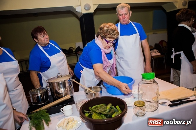 Zdjęcie w galerii na portalu naszraciborz.pl: Druga edycja warsztat&oacute;w kulinarnych w DK Krzanowice wiadomości z regionu