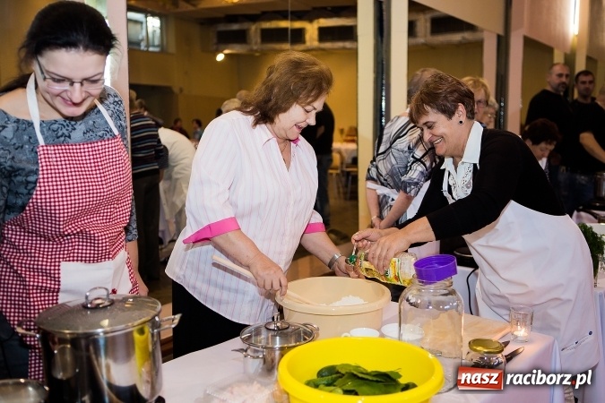 Zdjęcie w galerii na portalu naszraciborz.pl: Druga edycja warsztat&oacute;w kulinarnych w DK Krzanowice wiadomości z regionu