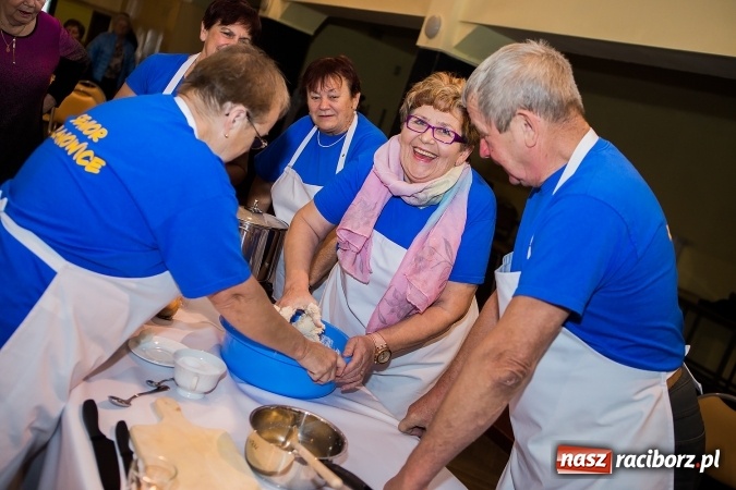 Zdjęcie w galerii na portalu naszraciborz.pl: Druga edycja warsztat&oacute;w kulinarnych w DK Krzanowice wiadomości z regionu