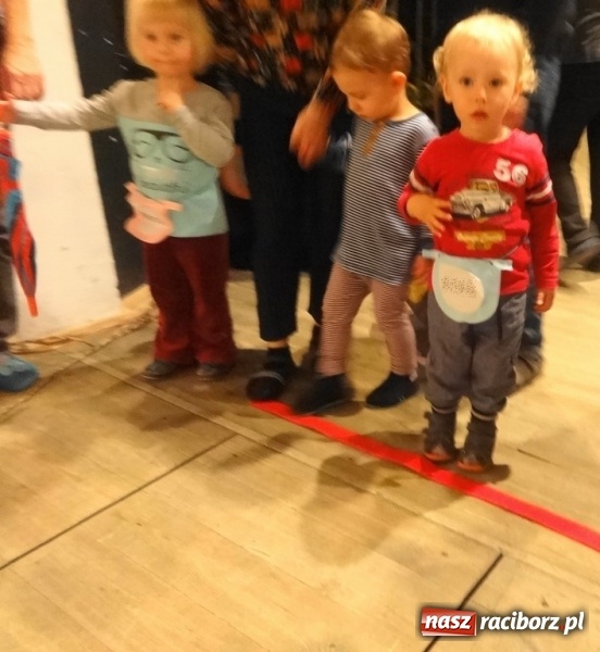 Zdjęcie w galerii na portalu naszraciborz.pl: Piękna jesień u maluchów w RCK wiadomości z regionu