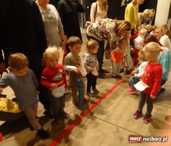 Zdjęcie w galerii na portalu naszraciborz.pl: Piękna jesień u maluchów w RCK wiadomości z regionu