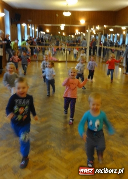 Zdjęcie w galerii na portalu naszraciborz.pl: Piękna jesień u maluchów w RCK wiadomości z regionu