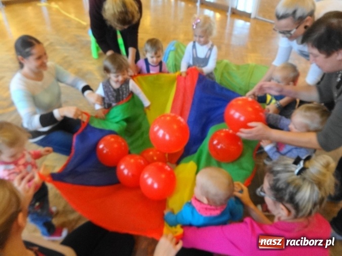 Zdjęcie w galerii na portalu naszraciborz.pl: Piękna jesień u maluchów w RCK wiadomości z regionu