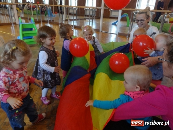Zdjęcie w galerii na portalu naszraciborz.pl: Piękna jesień u maluchów w RCK wiadomości z regionu