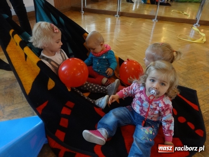 Zdjęcie w galerii na portalu naszraciborz.pl: Piękna jesień u maluchów w RCK wiadomości z regionu