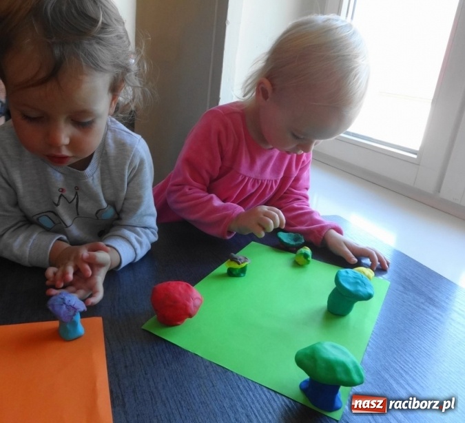 Zdjęcie w galerii na portalu naszraciborz.pl: Piękna jesień u maluchów w RCK wiadomości z regionu