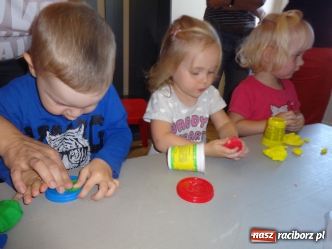 Zdjęcie w galerii na portalu naszraciborz.pl: Piękna jesień u maluchów w RCK wiadomości z regionu