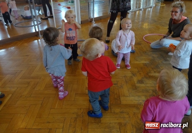 Zdjęcie w galerii na portalu naszraciborz.pl: Piękna jesień u maluchów w RCK wiadomości z regionu