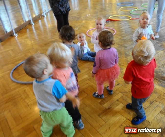 Zdjęcie w galerii na portalu naszraciborz.pl: Piękna jesień u maluchów w RCK wiadomości z regionu
