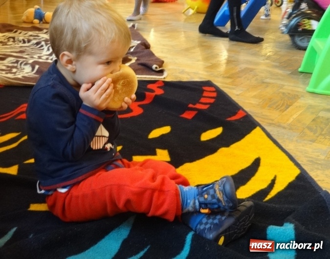 Zdjęcie w galerii na portalu naszraciborz.pl: Piękna jesień u maluchów w RCK wiadomości z regionu