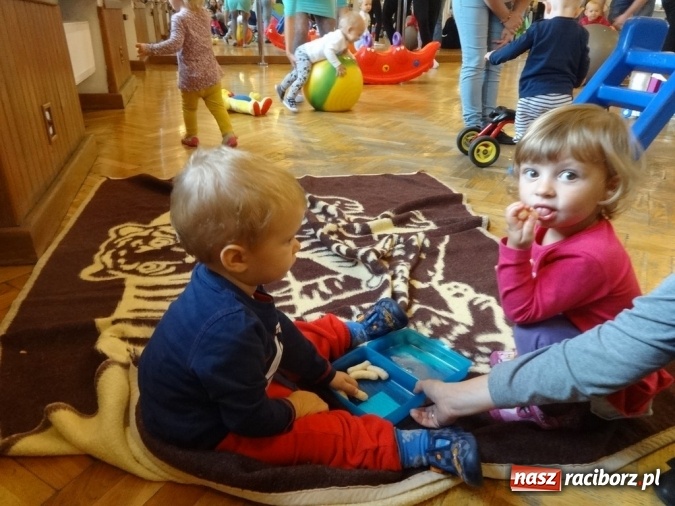 Zdjęcie w galerii na portalu naszraciborz.pl: Piękna jesień u maluchów w RCK wiadomości z regionu