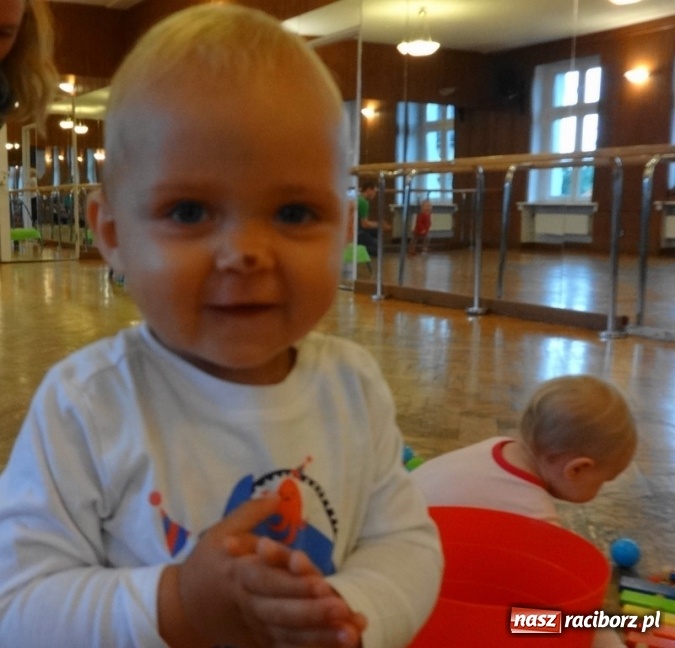 Zdjęcie w galerii na portalu naszraciborz.pl: Piękna jesień u maluchów w RCK wiadomości z regionu