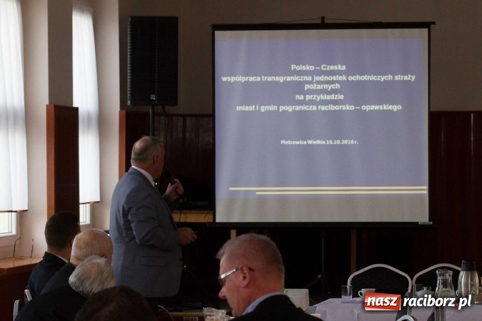 Zdjęcie w galerii na portalu naszraciborz.pl: Zjazd Oddziału Powiatowego Związku Ochotniczych Straży Pożarnych RP wiadomości z regionu