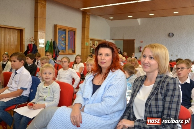 Zdjęcie w galerii na portalu naszraciborz.pl: Najmłodsi studenci gminy Krzyżanowice zainaugurowali rok akademicki  wiadomości z regionu