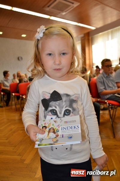 Zdjęcie w galerii na portalu naszraciborz.pl: Najmłodsi studenci gminy Krzyżanowice zainaugurowali rok akademicki  wiadomości z regionu