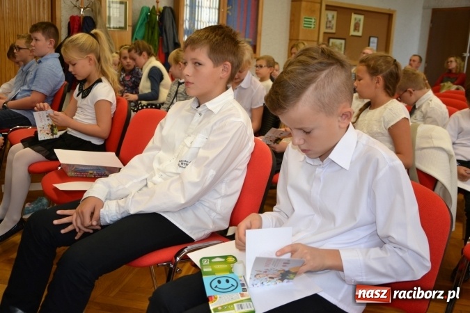 Zdjęcie w galerii na portalu naszraciborz.pl: Najmłodsi studenci gminy Krzyżanowice zainaugurowali rok akademicki  wiadomości z regionu