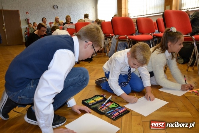 Zdjęcie w galerii na portalu naszraciborz.pl: Najmłodsi studenci gminy Krzyżanowice zainaugurowali rok akademicki  wiadomości z regionu