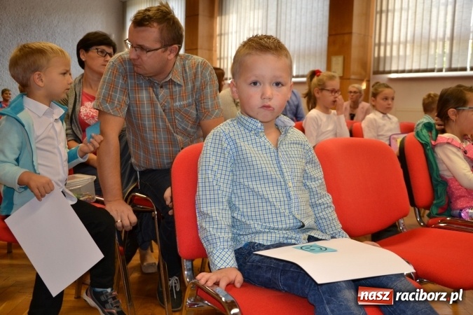 Zdjęcie w galerii na portalu naszraciborz.pl: Najmłodsi studenci gminy Krzyżanowice zainaugurowali rok akademicki  wiadomości z regionu
