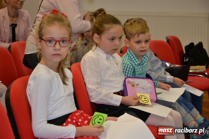 Zdjęcie w galerii na portalu naszraciborz.pl: Najmłodsi studenci gminy Krzyżanowice zainaugurowali rok akademicki  wiadomości z regionu