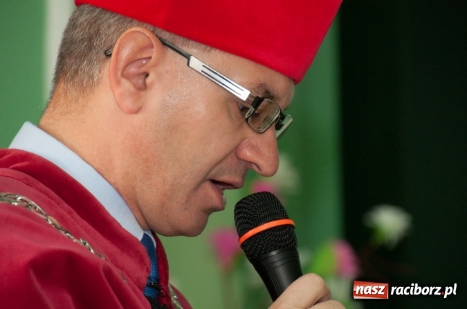 Zdjęcie w galerii na portalu naszraciborz.pl: Uniwersytet Dziecięcy w Raciborzu zainaugurował nowy rok akademicki  wiadomości z regionu