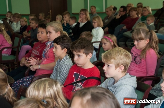 Zdjęcie w galerii na portalu naszraciborz.pl: Uniwersytet Dziecięcy w Raciborzu zainaugurował nowy rok akademicki  wiadomości z regionu