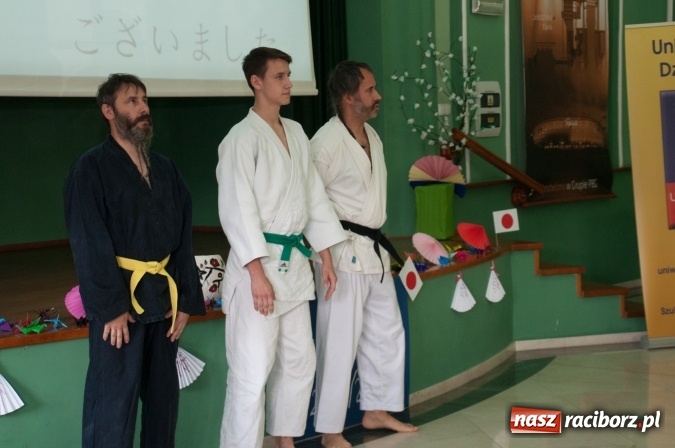 Zdjęcie w galerii na portalu naszraciborz.pl: Uniwersytet Dziecięcy w Raciborzu zainaugurował nowy rok akademicki  wiadomości z regionu