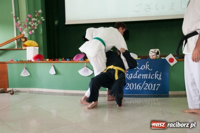 Zdjęcie w galerii na portalu naszraciborz.pl: Uniwersytet Dziecięcy w Raciborzu zainaugurował nowy rok akademicki  wiadomości z regionu