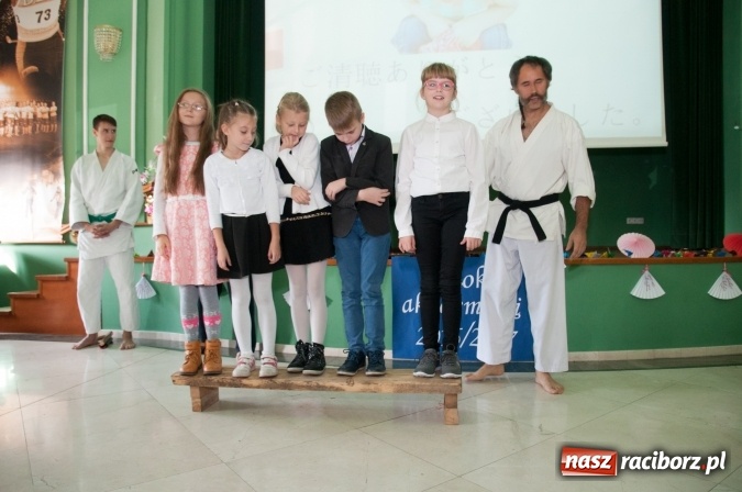 Zdjęcie w galerii na portalu naszraciborz.pl: Uniwersytet Dziecięcy w Raciborzu zainaugurował nowy rok akademicki  wiadomości z regionu