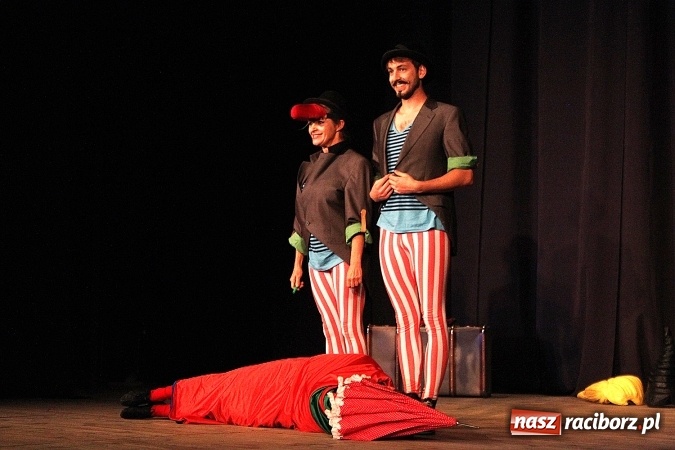 Zdjęcie w galerii na portalu naszraciborz.pl: Pchła Szachrajka w Raciborskim Centrum Kultury wiadomości z regionu