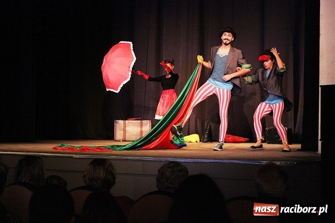 Zdjęcie w galerii na portalu naszraciborz.pl: Pchła Szachrajka w Raciborskim Centrum Kultury wiadomości z regionu