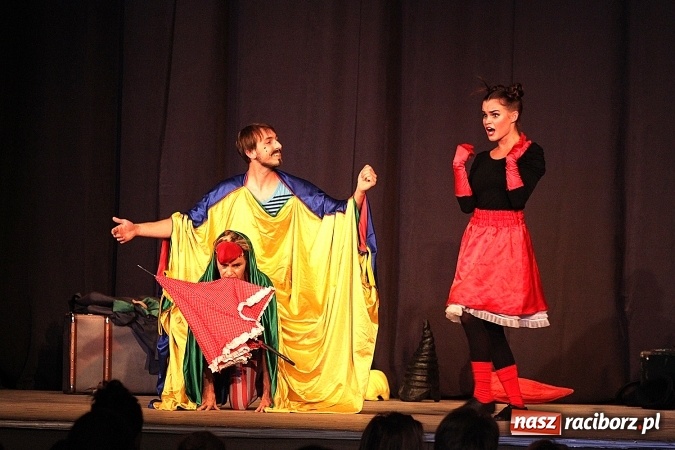 Zdjęcie w galerii na portalu naszraciborz.pl: Pchła Szachrajka w Raciborskim Centrum Kultury wiadomości z regionu